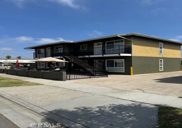 Homes for sale in Costa Mesa, CA | 136 E Bay, Costa Mesa, CA 92627 | MLS# NP26128800