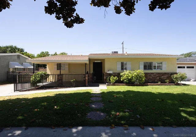 Homes for sale in Whittier, CA | 13924 Putnam, Whittier, CA 90605 | MLS# 260014328SD