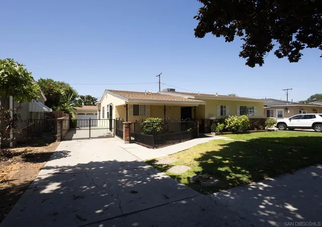 Homes for sale in Whittier, CA | 13924 Putnam, Whittier, CA 90605 | MLS# 260014328SD