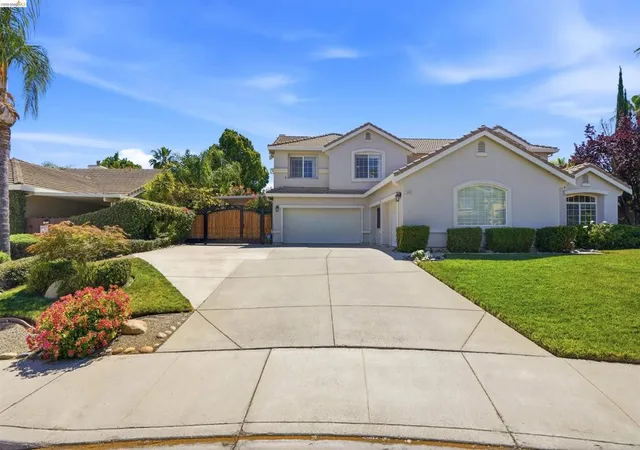 Homes for sale in Antioch, CA | 5048 Botting Ct, Antioch, CA 94531 | MLS# 41138201