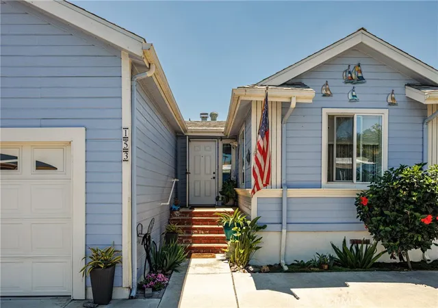 Photo 3 of Manufactured home for sale at 32742 Alipaz #153, San Juan Capistrano, CA 92675 | MLS# OC26128821 | Listing updated on 2026-07-04