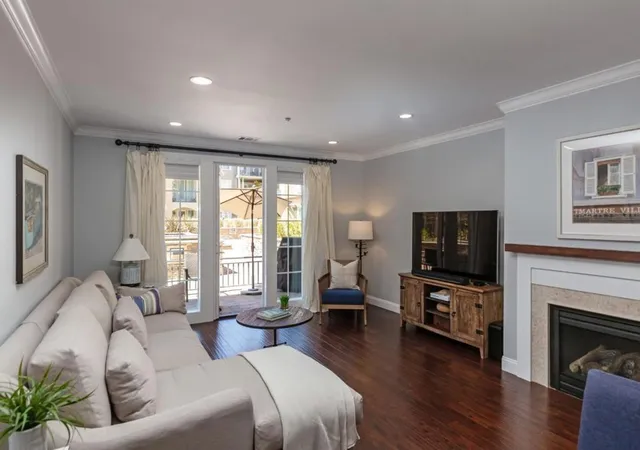 Condo for sale at 2881 Meridian Ave #117, San Jose, CA 95124 | MLS# ML82047503