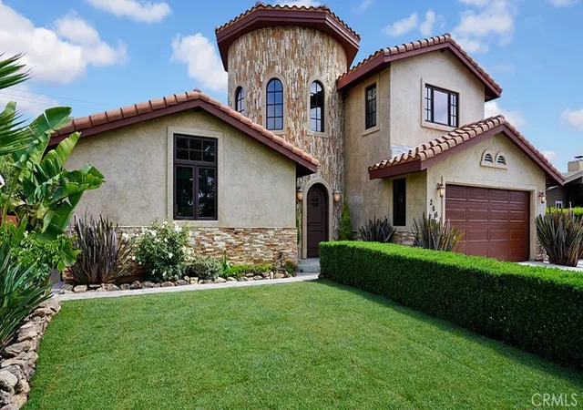 Photo 3 of Sale Pending at 266 Joann St, Costa Mesa, CA 92626 | MLS# OC26128269 | Listing updated on 2026-09-24