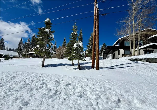 Homes for sale in Truckee, CA | 11784 Rhineland, Truckee, CA 96161 | MLS# OC26128826