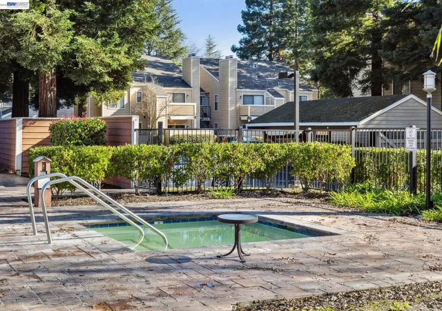 Homes for sale in San Ramon, CA | 182 Eastridge Dr, San Ramon, CA 94582 | MLS# 41138210