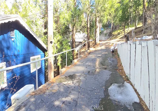 Homes for sale in Crestline, CA | 24032 Alpine, Crestline, CA 92325 | MLS# SW26128814