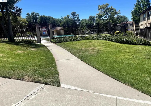2nd image of 32656 Brenda Wy, Union City, CA 94587