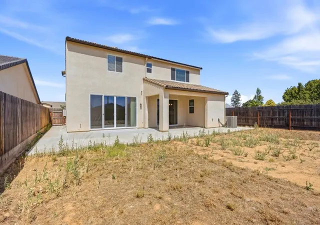 Homes for sale in Clovis, CA | 3335 Las Rosas Ave, Clovis, CA 93619 | MLS# ML82050912