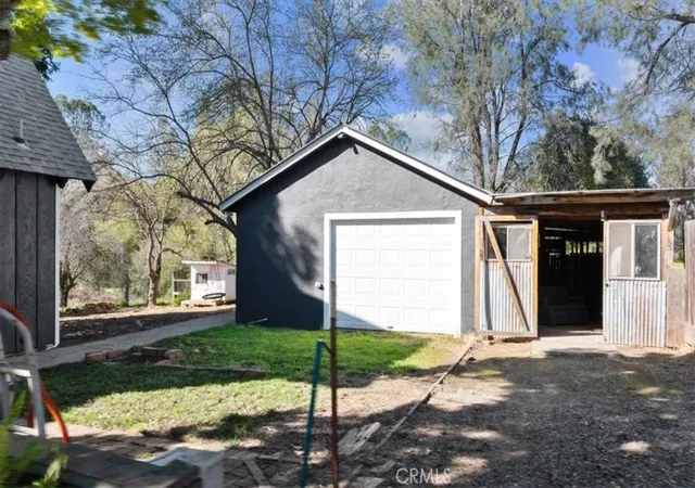 Photo 3 of Single family home for sale at 371 Ward Blvd, Oroville, CA 95966 | MLS# OR26128948 | Listing updated on 2026-09-12