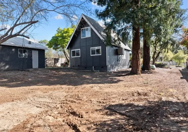 Photo 4 of Single family home for sale at 371 Ward Blvd, Oroville, CA 95966 | MLS# OR26128948 | Listing updated on 2026-09-12