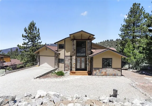 Homes for sale in Pine Mountain Club, CA | 15117 Chestnut Dr, Pine Mountain Club, CA 93222 | MLS# SR26124273
