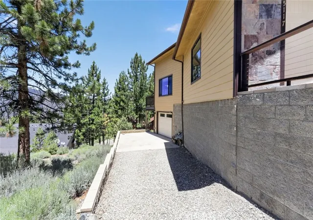 Homes for sale in Pine Mountain Club, CA | 15117 Chestnut Dr, Pine Mountain Club, CA 93222 | MLS# SR26124273
