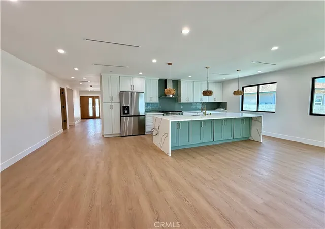 Homes for sale in Canoga Park, CA | 22130 Gault St, Canoga Park, CA 91303 | MLS# SR26128769
