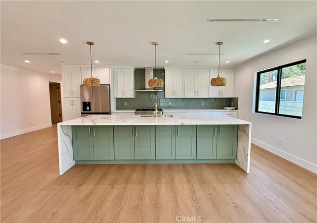 Homes for sale in Canoga Park, CA | 22130 Gault St, Canoga Park, CA 91303 | MLS# SR26128769