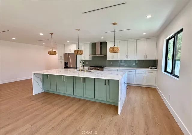 Homes for sale in Canoga Park, CA | 22130 Gault St, Canoga Park, CA 91303 | MLS# SR26128769