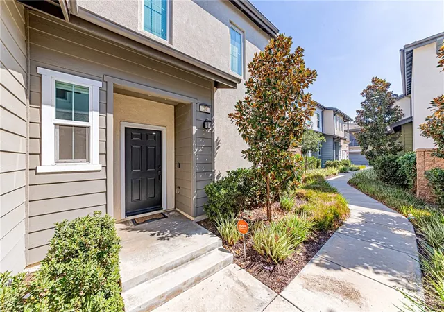 Homes for sale in Ontario, CA | 2333 S Via Esplanade #29, Ontario, CA 91762 | MLS# TR26126528