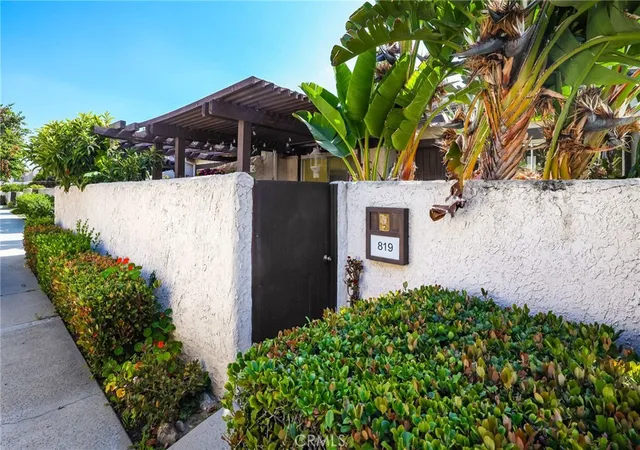 2nd image of 819 Coriander, Torrance, CA 90502 | MLS# PW26125597
