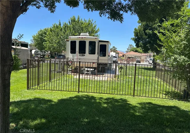 5th image of 11591 Ridgemark Rd, Apple Valley, CA 92308 | MLS# HD26125198