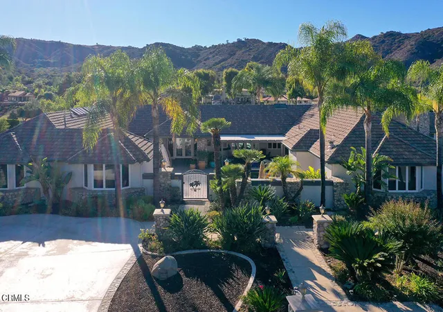 Homes for sale in Murrieta, CA | 38543 Hillside Trail Dr, Murrieta, CA 92562 | MLS# P1-27607