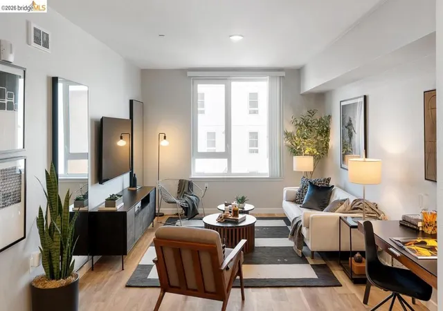 1st image of 260 Brooklyn Basin Way #432, Oakland, CA 94606 | MLS# 41138243