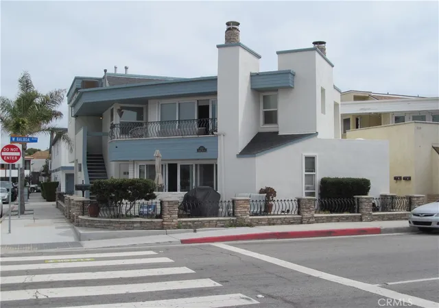 Homes for sale in Newport Beach, CA | 520 W W Balboa Blvd Blvd W, Newport Beach, CA 92661 | MLS# NP26129020