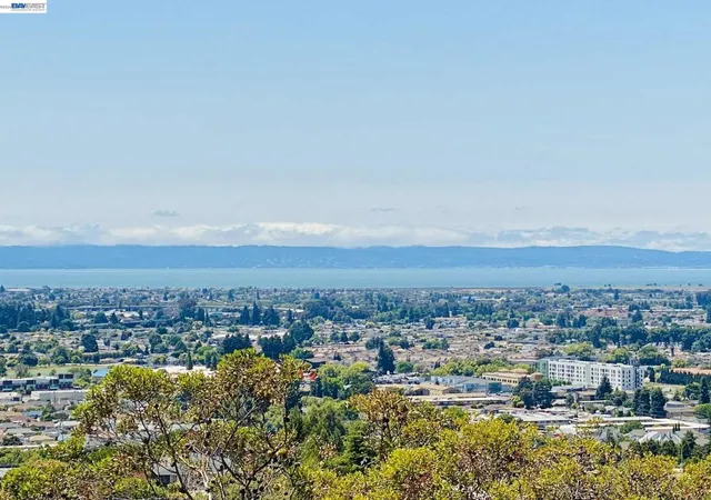 23rd image of 2505 Miramar Ave #122, Castro Valley, CA 94546 | MLS# 41138247