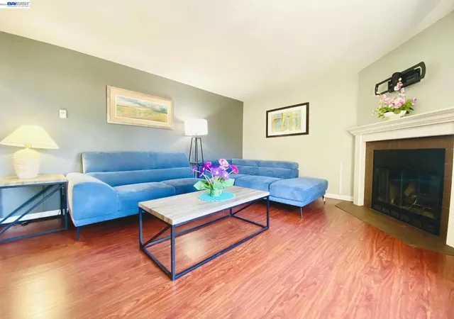 Photo 3 of Sale Pending at 2505 Miramar Ave #122, Castro Valley, CA 94546 | MLS# 41138247 | Listing updated on 2026-07-16