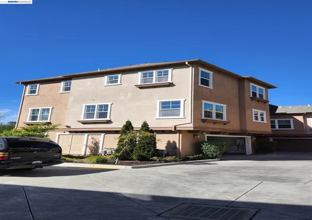 Photo 3 of Condo for sale at 3803 Branding Iron Pl, Dublin, CA 94568 | MLS# 41138244 | Listing updated on 2026-09-07