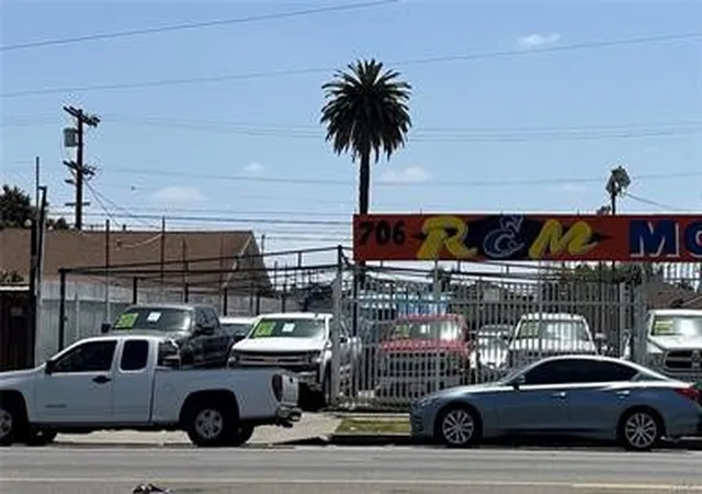 Photo 2 of Land for sale at 710 E Florence, Los Angeles, CA 90001 | MLS# DW26129083 | Listing updated on 2026-06-13