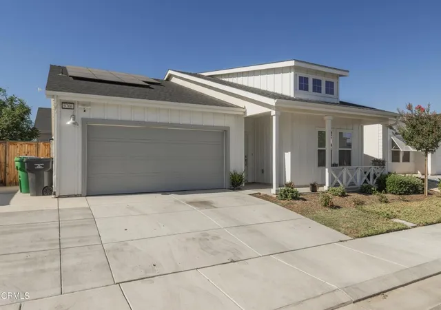 Homes for sale in Shafter, CA | 9706 Amberdale Wy, Shafter, CA 93263 | MLS# V1-36991