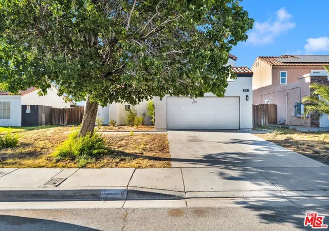 Homes for sale in Palmdale, CA | 3723 Hollowglen Dr, Palmdale, CA 93550 | MLS# 26846827