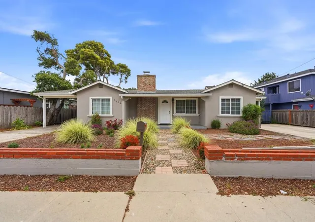 Photo 1 of Single family home for sale at 1008 Hamilton Ave, Seaside, CA 93955 | MLS# ML82050954 | Listing updated on 2026-09-19