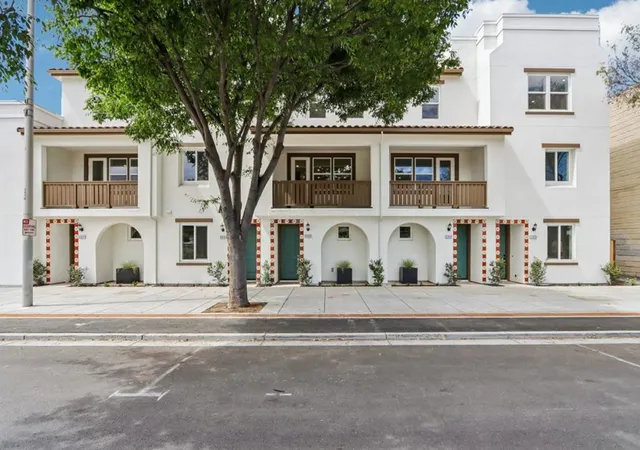 Homes for sale in Fremont, CA | 37431 Fremont Blvd, Fremont, CA 94536 | MLS# ML82050956