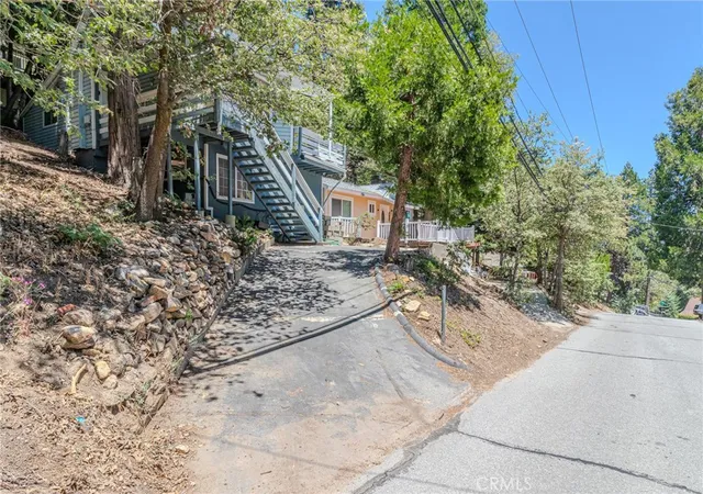 Homes for sale in Rimforest, CA | 1223 Bear Springs, Rimforest, CA 92378 | MLS# OC26128257