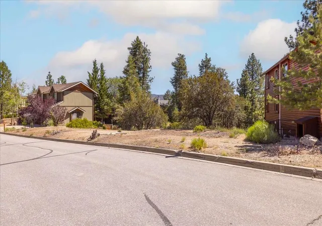 Photo 3 of Land for sale at 40587 Ironwood Dr, Big Bear Lake, CA 92315 | MLS# 219149162PS | Listing updated on 2026-06-13