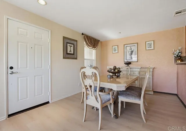 Listing Photo 4 - Condo for sale in building located at 14692 Via Fiesta, San Diego, CA 92127 - Unit #10