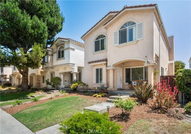 Homes for sale in Torrance, CA | 2556 W 235th St, Torrance, CA 90505 | MLS# PV26128824