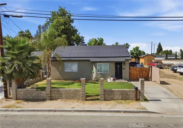 2nd image of 1724 Terrace Way, Bakersfield, CA 93304 | MLS# NS26128651