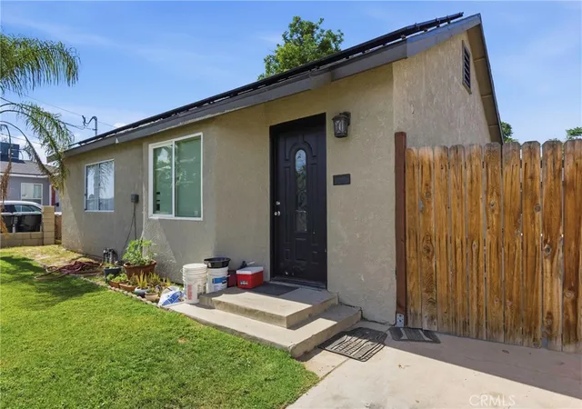 Photo 3 of Multi family home for sale at 1724 Ter Way, Bakersfield, CA 93304 | MLS# NS26128651 | Listing updated on 2026-06-18