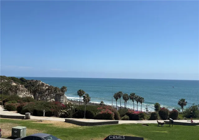 Photo 3 of Condo for sale at 250 Avenida Lobeiro #E, San Clemente, CA 92672 | MLS# OC26128515 | Listing updated on 2026-10-07