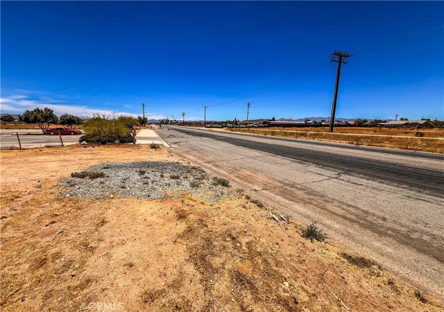 5th image of 11125 Hesperia Rd, Hesperia, CA 92345 | MLS# CV26129165