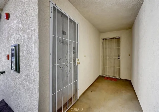 Listing Photo 4 - Condo for sale in building located at 15000 Downey Ave, Paramount, CA 90723 - Unit #243