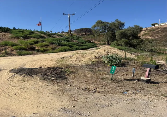 2nd image of 250 W Highland Dr, Camarillo, CA 93010 | MLS# BB26128499