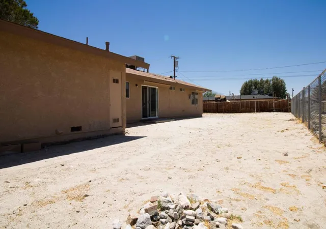 Homes for sale in Desert Hot Springs, CA | 16195 Via Vis, Desert Hot Springs, CA 92240 | MLS# 219149183DA