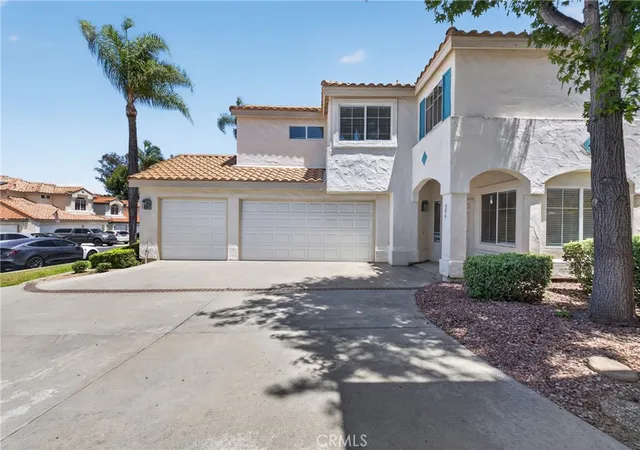 Homes for sale in Fallbrook, CA | 346 Arroyo, Fallbrook, CA 92028 | MLS# SW26128640