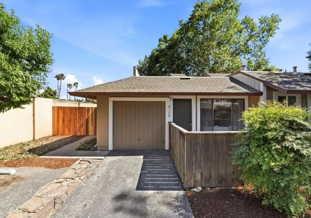 Photo 2 of Sale Pending at 520 Felix Way, San Jose, CA 95125 | MLS# ML82050992 | Listing updated on 2026-09-20