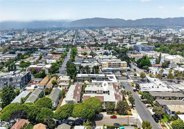 Homes for sale in Santa Monica, CA | 2016 Euclid Street, Santa Monica, CA 90405 | Houzeo