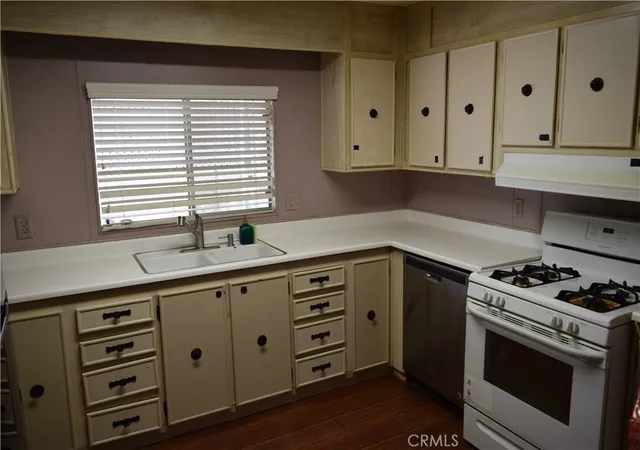 3rd image of 20683 Waalew Rd # B189 #B189, Apple Valley, CA 92307 | MLS# SW26129340