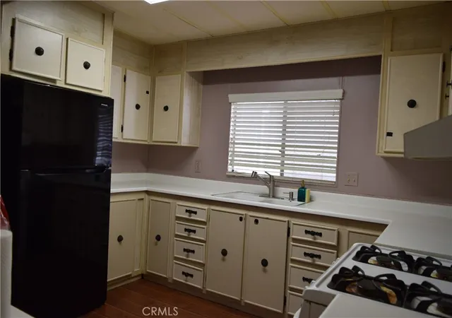 4th image of 20683 Waalew Rd # B189 #B189, Apple Valley, CA 92307 | MLS# SW26129340
