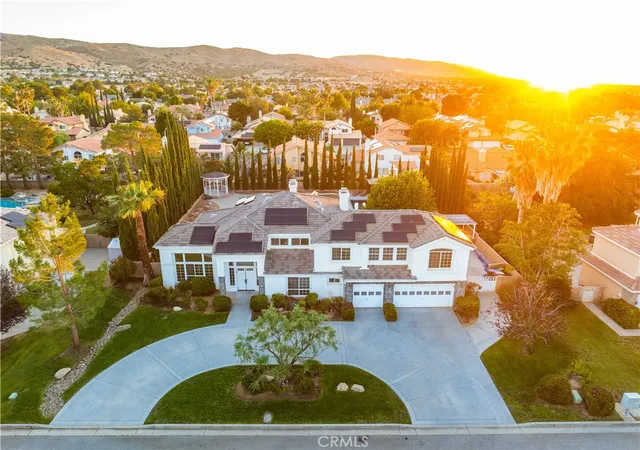 Photo 1 of Single family home for sale at 40113 Tesoro Ln, Palmdale, CA 93551 | MLS# SR26127432 | Listing updated on 2026-10-01
